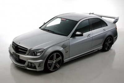 Mercedes C-Class W204 (07-10) передние крылья пластиковые WALD